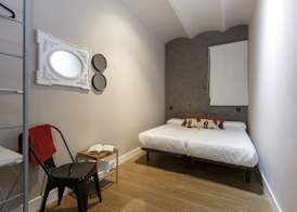 AinB Eixample-Miro Apartments 4