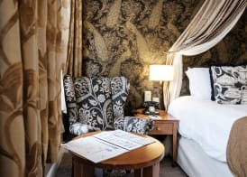 The Mad Hatter Hotel 5