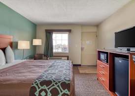 SureStay Hotel by Best Western Bowling Green North 5