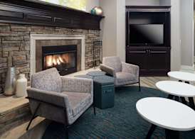 Hampton Inn & Suites Memphis-Beale Street 4