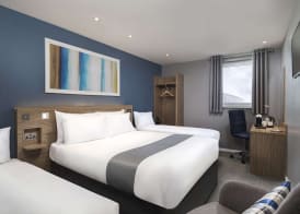 Travelodge Edinburgh Central 4