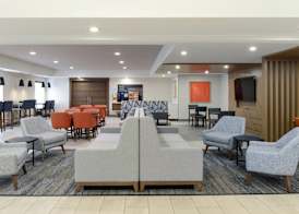 Holiday Inn Express & Suites MARYSVILLE by IHG 4