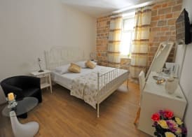 Luxury Rooms Nirvana 2