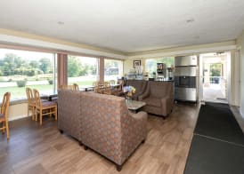 Americas Best Value Inn at Central Valley-Woodbury 4