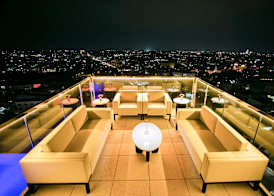 Ramada By Wyndham Vientiane Central 2