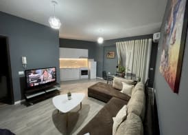 CENTER RESIDENCE 2
