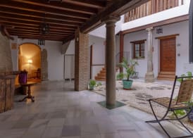 SUITES CASA DE LAS COLUMNAS 2