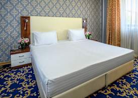 Royal Plaza by Stellar Hotels, Yerevan 3