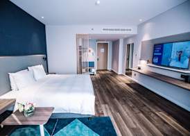Holiday Inn Express Ningbo Fenghua by IHG 3