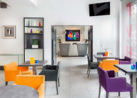 Porte de Versailles Hotel 2