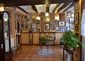 Hostal Santa Agueda 2