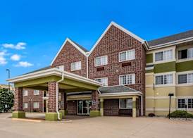 Mainstay Suites Cedar Rapids 5
