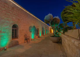 The Sephardic House Hotel in The Jewish Quarter 2