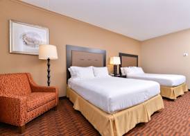 Holiday Inn Express BREEZEWOOD by IHG 2