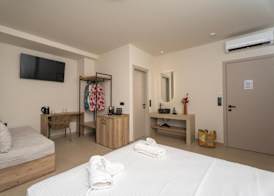 Lotus Serenity Suites 5