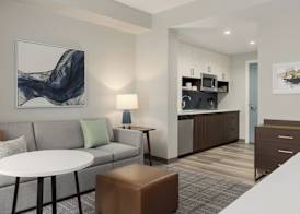 Staybridge Suites Toronto Airport East by IHG 4