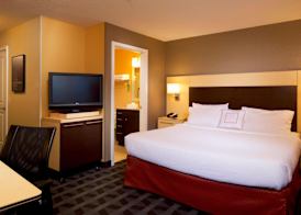 TownePlace Suites by Marriott Jacksonville 5