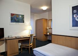Airport-Messe-Hotel Stetten 4