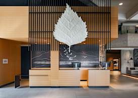 Delta Hotels by Marriott Mont Sainte-Anne, Resort & Convention Center 5