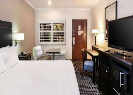 Travelodge by Wyndham Commerce Los Angeles Area 3