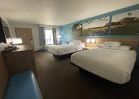 Days Inn & Suites by Wyndham York 2