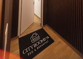 City Rooms 74 4