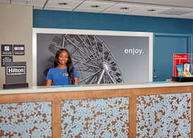Hampton Inn & Suites Sacramento at CSUS 5