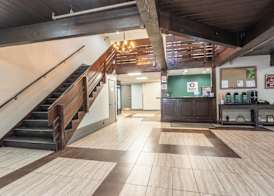 Quality Inn near Mammoth Mountain Ski Resort 2