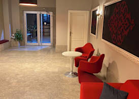 Aderans Hotel 5