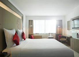 Novotel Jakarta Gajah Mada 5