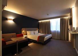 Knowsley Inn & Lounge 4