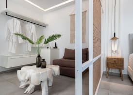 Myzith Luxury Suites 4