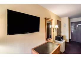 Econo Lodge Marion 3