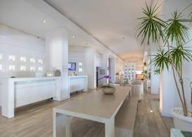 The Beachfront Hotel Adult Only 16 Plus 4