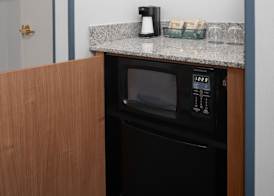Courtyard by Marriott Cypress Anaheim / Orange County 4