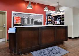Hampton Inn and Suites Hutto 2