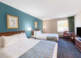 Baymont by Wyndham Bartonsville Poconos 5