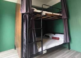 Nimman Nest Hostel & Cafe 4