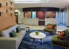 Fairfield Inn & Suites by Marriott Orlando Lake Buena Vista 2