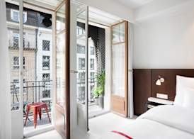 Ruby Claire Hotel Geneva by IHG 4