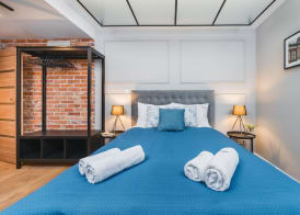 Saint Florian's Suites - Old Town Luxury Apartments - by Upstairs 3