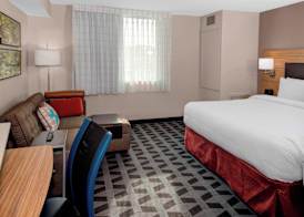 TownePlace Suites by Marriott Parkersburg 5