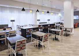 Hampton Inn & Suites Phoenix Downtown 4