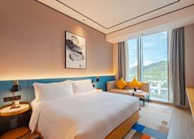 Hilton Garden Inn Shenzhen Airport 5