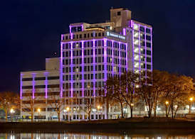 Embassy Suites By Hilton Rockford Riverfront 2