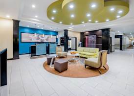 La Quinta by Wyndham Marshall 5
