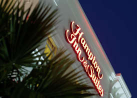 Hampton Inn & Suites Savannah/Midtown 2