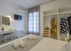 Aperitton Hotel 4