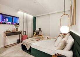 Luff Living - Adult Only 12 Plus 5