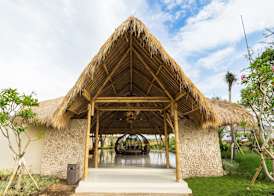 Menjangan Dynasty Resort 4